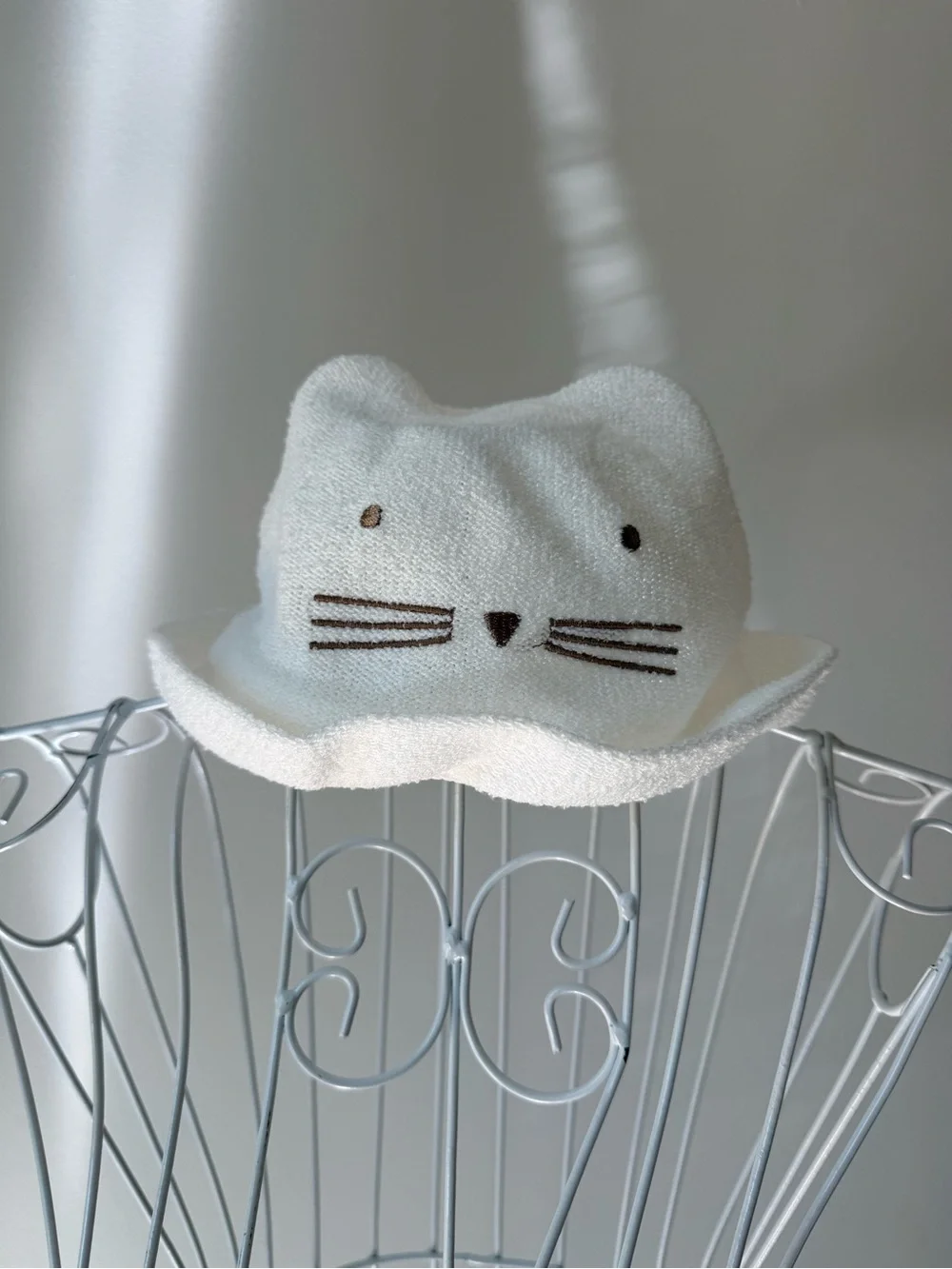 Zara Kids White Cat Fedora Hat Kitty Ears Face Embroidered Novelty Costume